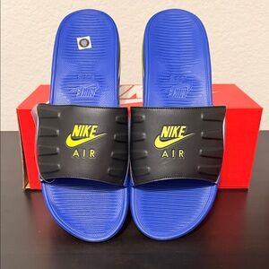 Nike Air Max Camden Slide in Hyper Blue, Team Orange and Black